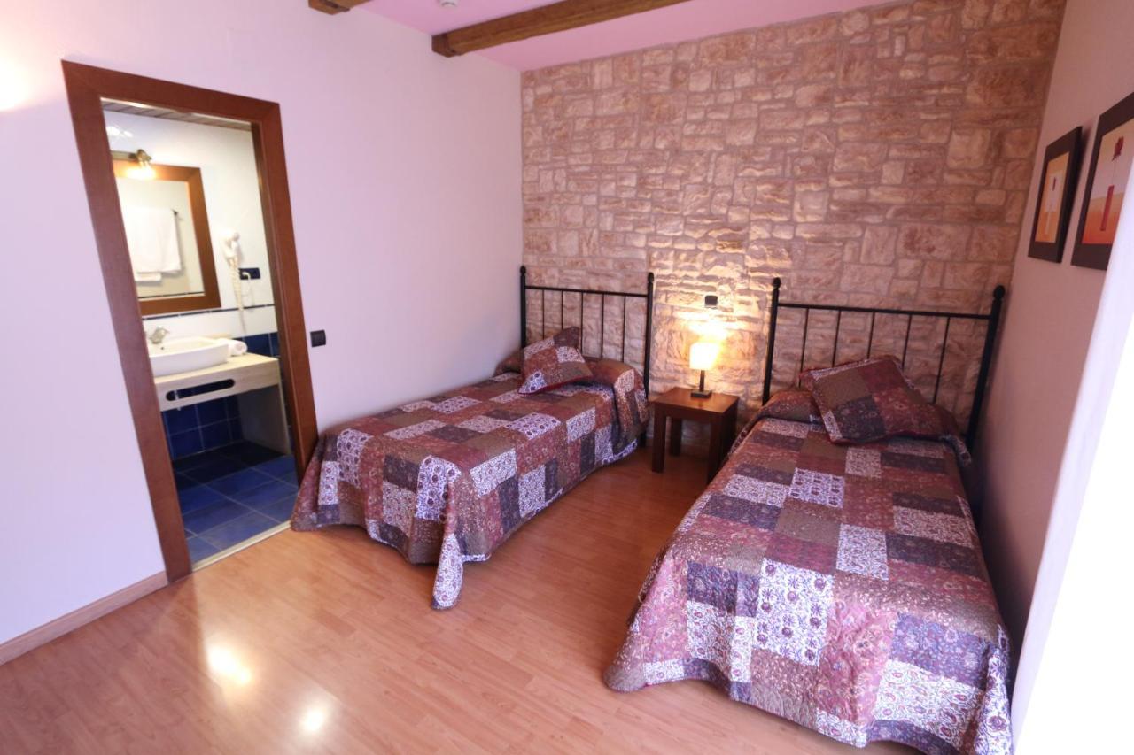 Hostal Del Senglar Espluga de Francolí Exteriér fotografie